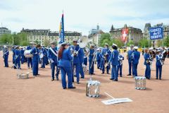 275e des Vieux Grenadiers, mise en cortège