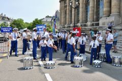 Les Cadets se mettent en formation pour défiler