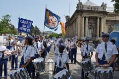 Les Cadets se mettent en formation pour défiler