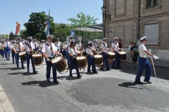 Le cortège traverse la vieille ville de Genève