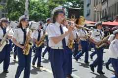 Le cortège traverse la vieille ville de Genève