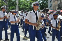 Le cortège traverse la vieille ville de Genève